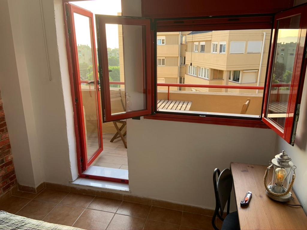 La Línea de la Concepción Room In A Shared Apartment Touching The Border :) מראה חיצוני תמונה